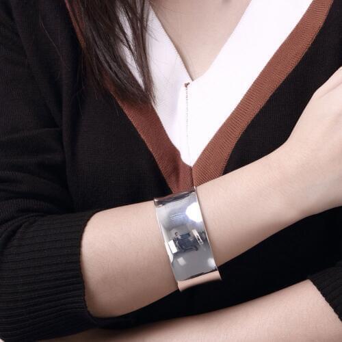 2018 men and women new N925 sterling Silver color large bracelet fashion round shape Silver color bracelet B042