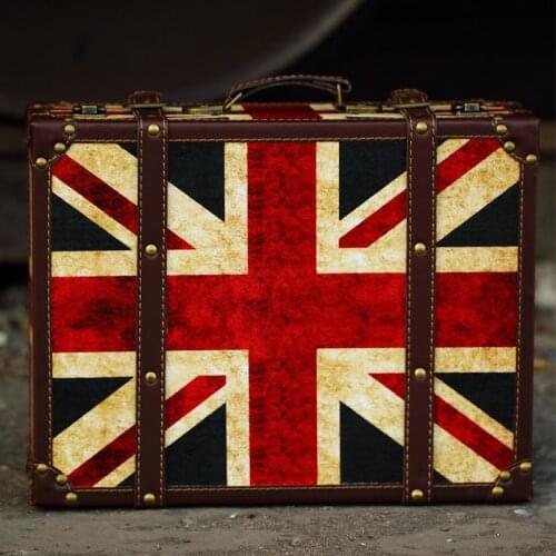 RETRO CREATIVE FLAG WOODEN PORTABLE LUGGAGE STORAGE TRAVEL BOX CRAFT COFFEE SHOP ORNAMENT SUITCASE PROPS HOME DECORATION