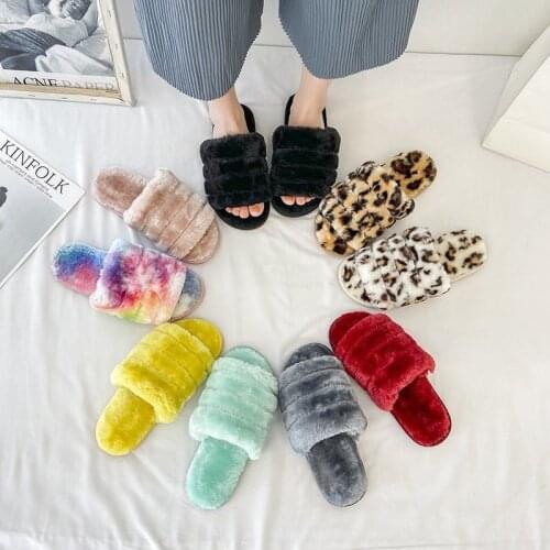 Womens Autumn And Winter Fashionable Cotton Slippers Plus Plush Warm Casual Slippers Women Home Fur Flops Fluffy Plush Shoes