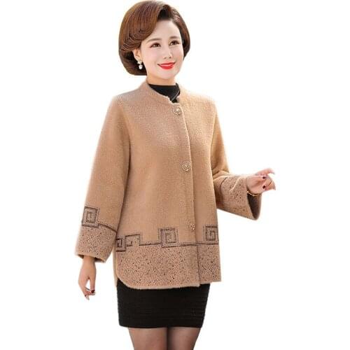 2021 Woolen Jackets Middle-Aged Elderly Autumn Womens Coat Short Sweater Cardigan Female Imitation mink velvet Outerwear Tops