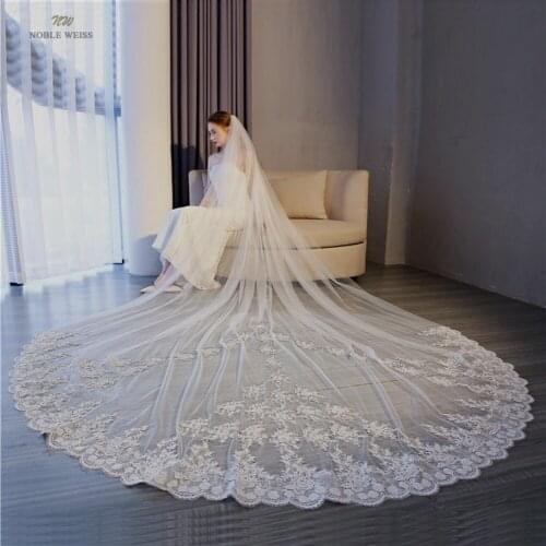Cathedral Wedding Veil Lace Edge Wedding Veils with Comb One-Layer Appliqued Veil