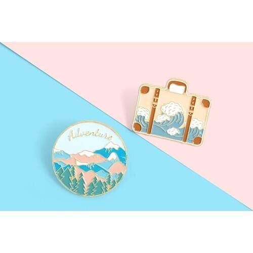 Fashion Retro Suitcase Brooch Cartoon Ocean Wave Outdoor Adventure Travel Metal Enamel Brooch Charm Jewelry Accessories Gift