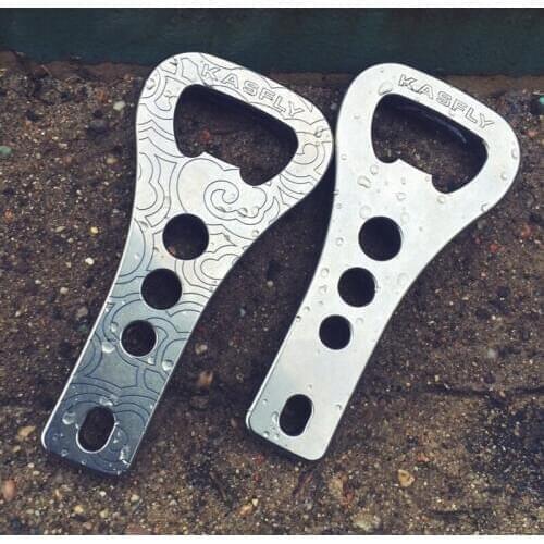 Titanium Alloy Wine Starter Bottler Keychain High Hardness Portable Outdoor Self-defense EDC