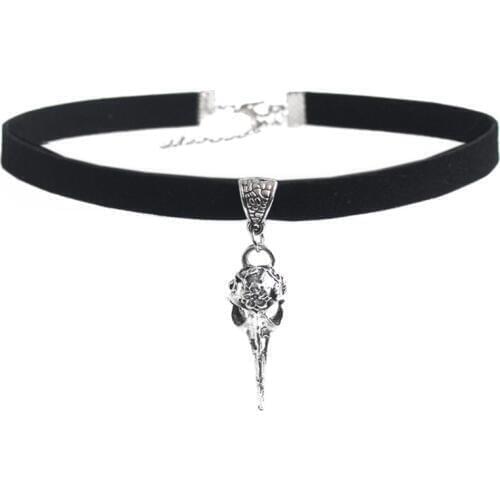 1pcs Fashion Jewelry Choker Necklace Black 10mm Flat Faux Suede Cord Crow Raven Bird Skull Charm 13" Choker Necklace
