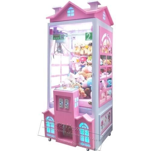 Beautiful House Doll Toys Cranes Claw Machine Coin Operated Amusement Game Machine For Amusement Park