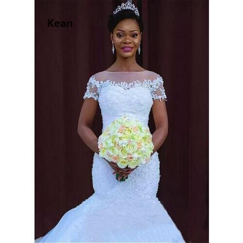 Short Sleeve Mermaid Wedding Dress Applique Vintage Vestido De Noiva Dubai Arabic Wedding Gown Bride Dress Robe De Mariee