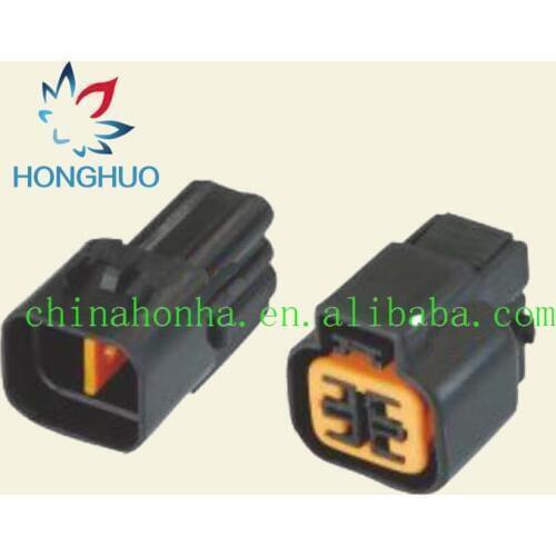 KUM 4 Pin Femle Male Waterproof Auto Housing Connector PB625-04027