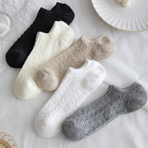 2021 Socks Spring and Summer Thin Cotton Twist Japanese Cute Versatile Bottom Shallow Mouth Boat Socks Autumn harajuku