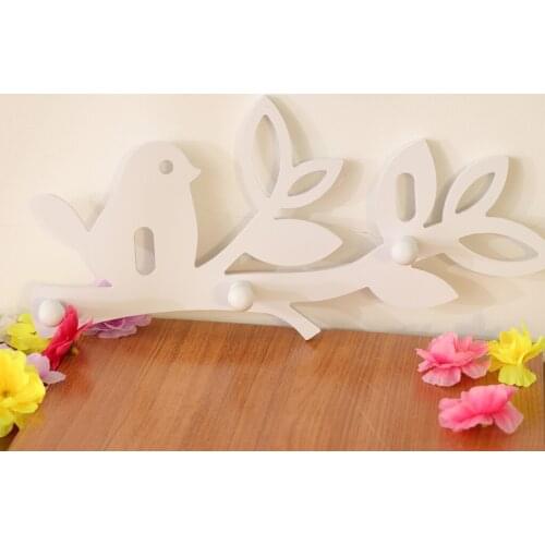 White Carved Plastic Hook Wall Mounted Key Hook Bathroom Toilet Towel Hanger