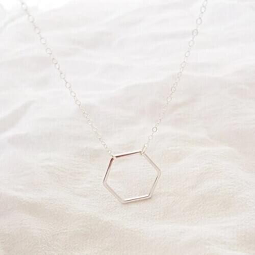 Gift 1 Hollow Geometric Hexagon pendant chain Necklace Simple Open Line Hive Hexagon Honeycomb shape Necklace for Wome jewelry