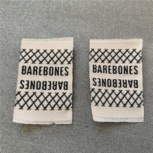 Custom 75D High Density 2.5*4cm End Fold Clothing Labels Woven Labels