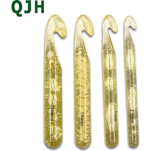 High quality 1PCS/4PCS Plastic Crocheting Acrylic Crochet Hooks Needles 12mm-20mm Handmade large carpet needle