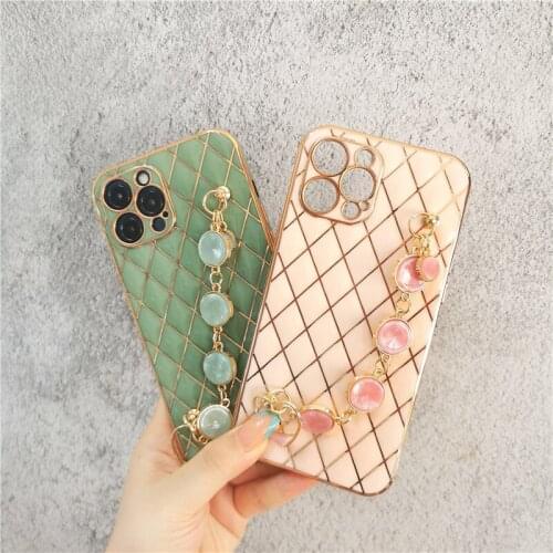 11 Case Luxury Diamond Plated Electroplated Gold Holo Gem Jewel Hand Bracelet Cover for iPhone 12 11 Pro Max 8 Plus 7 XR XS X SE