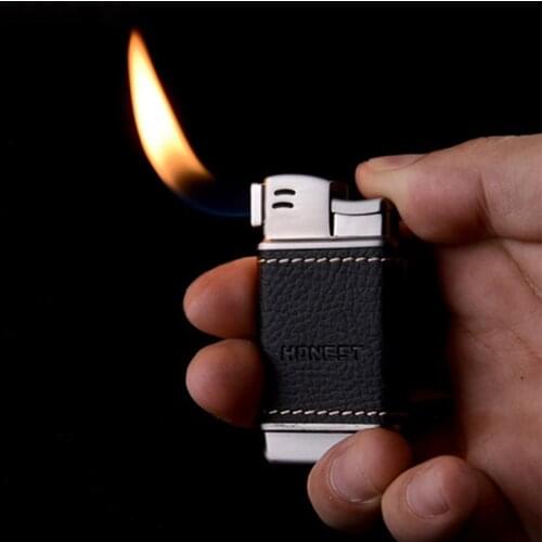 Innovative Design Oblique Fire For Inflatable Lighter Tube Leather Metal Ignition Smoking Portable Windproof Rechargeable Butane