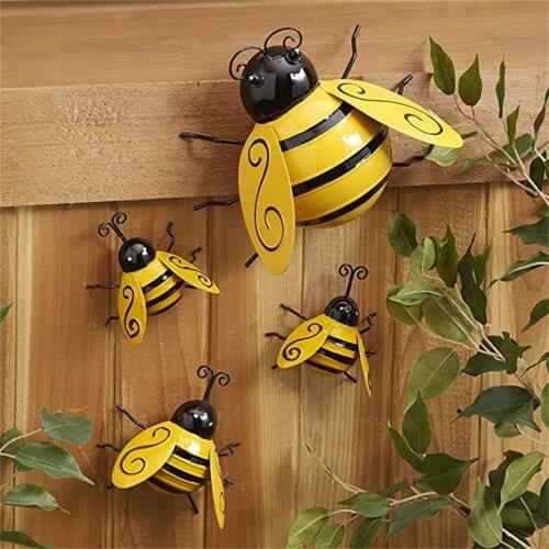 Metal Bumble Bee Figurines Home Decoration Farmhouse Simulation Insects Ornaments Garden Collection Decor Miniatures Accessories