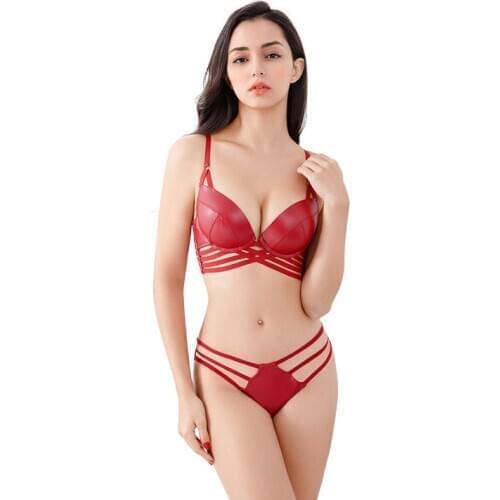 Ladies sexy lingerie set new style large size bra and briefs set PU leather nightclub underwear thin super push up bralette