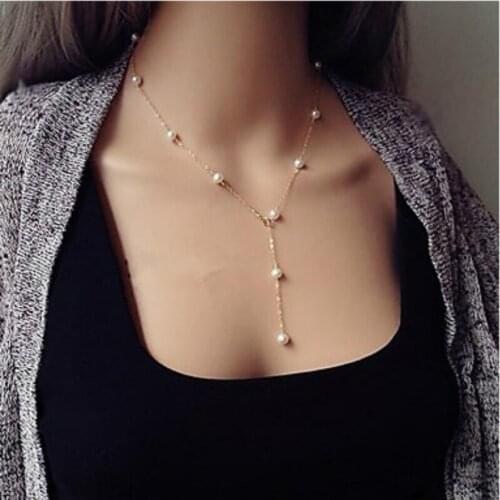 Korean Fashion Imitation Pearl Choker Necklace for Women Simple Pearl Clavicle Chain Necklace Wedding Paerty Jewelry Accessories