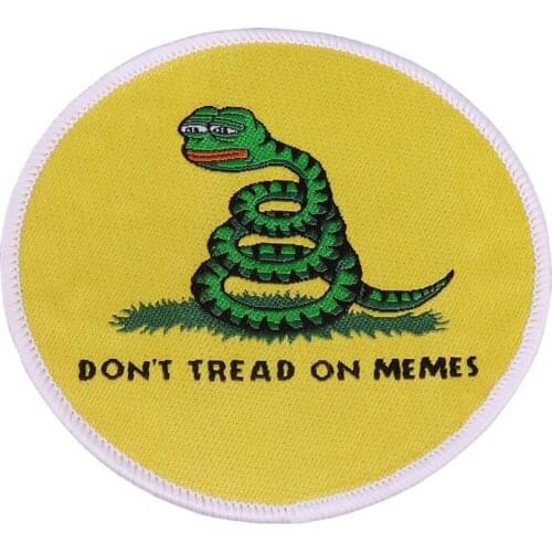 Don't tread on meme iron on patch sad frog snake embroidered patches pop culture round badges cute backpack accessories gift