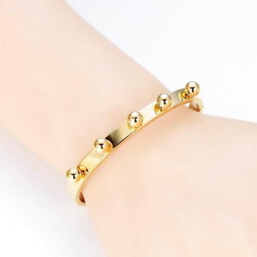 HIYONG 2019 New Fashion Zirconia Cuff Bracelet Gold color Stainless Steel Bangle Bracelet For Women Lady Bracelets Bangles