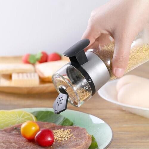5g Salt Sugar Bottle Rotating Cover Multi-purpose Press Type Salt Spreader Apothecary Jar Seasoning Pot Seasoning Can Gadgets