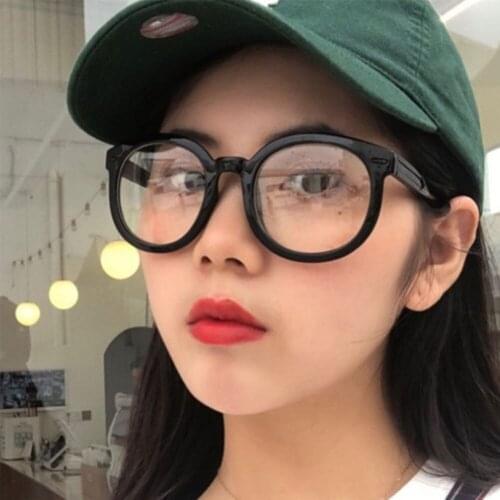 New Arrival Fashionable Women Black Round Reading Glasses Retro Blue Light Proof Large Frame Flat Plain Mirror Square Sunglasses