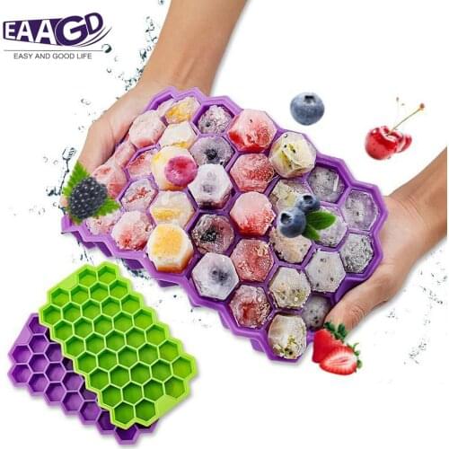 1Pcs Ice Cube Trays Molds Food Grade Silicone Flexible with Spill-Resistant Removable Lid for Chilled Drinks Whiskey Cocktails
