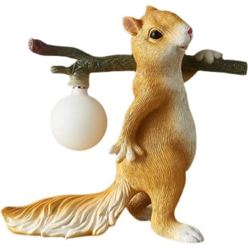 Nordic Cartoon Squirrel Table Lamp Designer Creative Model Living Room Children Room Bedroom Cute Decorative Bedside Desk Light