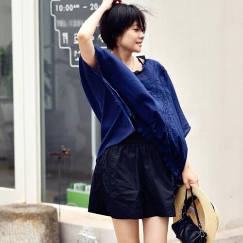 MICOCO C5687C Literary and artistic retro temperament embroidery loose lightweight cotton short sleeves shirt