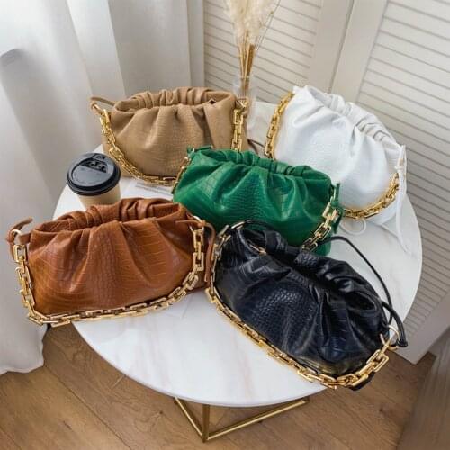 Retro Alligator Pattern Pleated Handbag Women PU Leather Cloud Shoulder Underarm Bag Fashion Solid Color Thick Chain Handbags