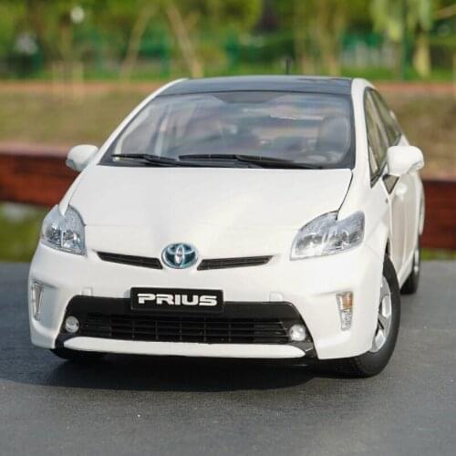 1/18 Alloy Die-casting Simulation Car Model Original Factory FAW Toyota Prius Adult Collection Children Gifts Family Display