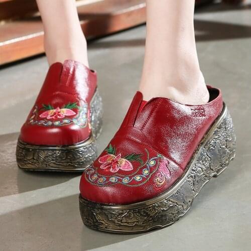 2021 New Ethnic Style Floral Genuine Leather Women Shoes Sandals Wedges Slides Handmade Embroider Women Gladiator Summer Slipper