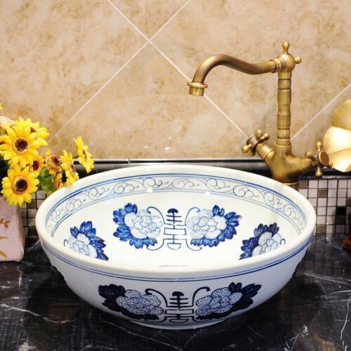 China Handmade Europe Vintage Style round Lavobo Ceramic wash basin Countertop blue and white Bathroom Sink