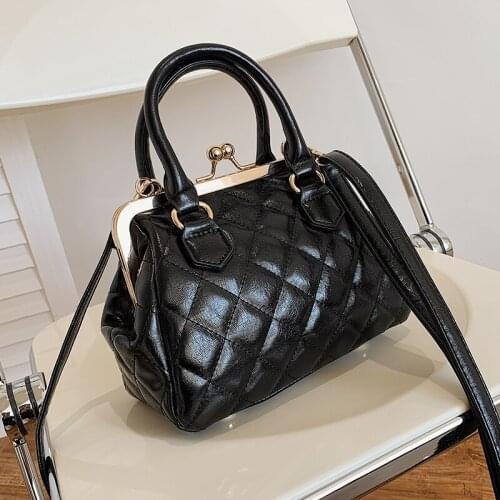 Design Hot Large-capacity Handbags 2021 New Fashion Rhombus Handbags Western Style Messenger Bag Dual-use Bag Width: 21cm