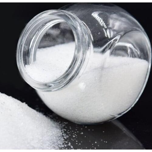 Decoloring silica gel sands for oil bleaching