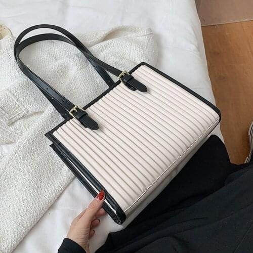 2021 New Stripe PU Leather Shoulder Bag for Women 2021 Solid Color Simple Handbags Lady Winter Travel Totes Black