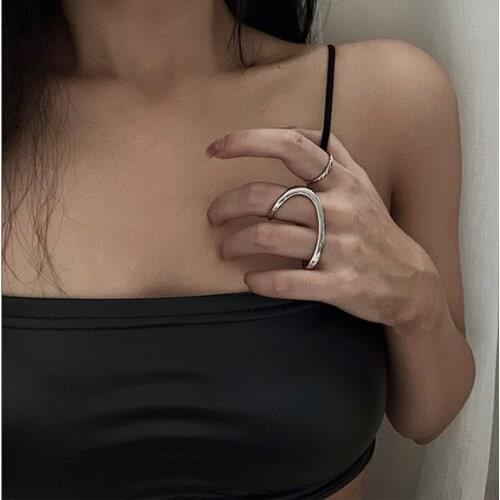 New Fashion Double Finger Irregular Geometric Design Exaggerated Ring Creativity Simple Twist Ring Womens Ring Neutral Ring
