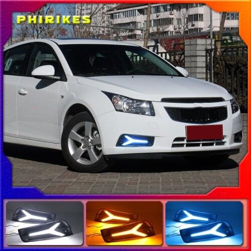 2PCS For chevrolet cruze 2009 2010 2011 2012 2013 2014 DRL Daytime Running Light fog lamp cover with yellow turn signal