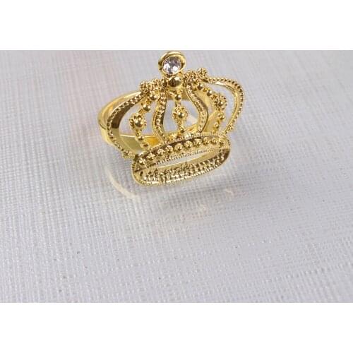 4pcs Golden Fashion Napkin Rings Sparkling Napkin Buckles Crown Napkin Holders Dinning Table Setting Decor for Wedding Party