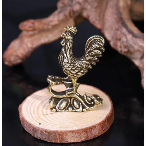 Vintage Copper Ruyi Yuanbao Chicken Bronze Ornaments Solid Pure Brass Animal Chicken Study Desktop Decorations Home Decor