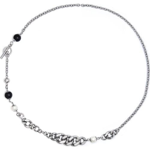 Short Sweater Chain Necklace Male Hip-Hop Pearl Chain Stitching Trendy Niche Design One Word Buckle Titanium Steel Material