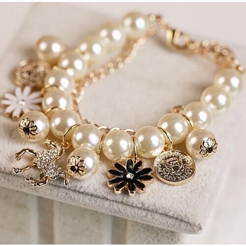 Europe and the US blast fashion bracelet horse Trojan petal head mix Pearl multi-layer Korean version female wholesale