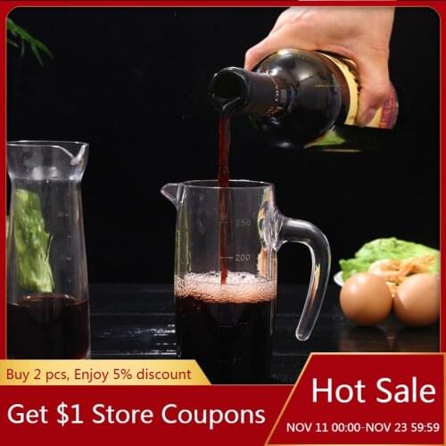 European And American Hot Sale Acrylic White Wine Red Wine Dispenser Cups With Scale Transparent Decanter