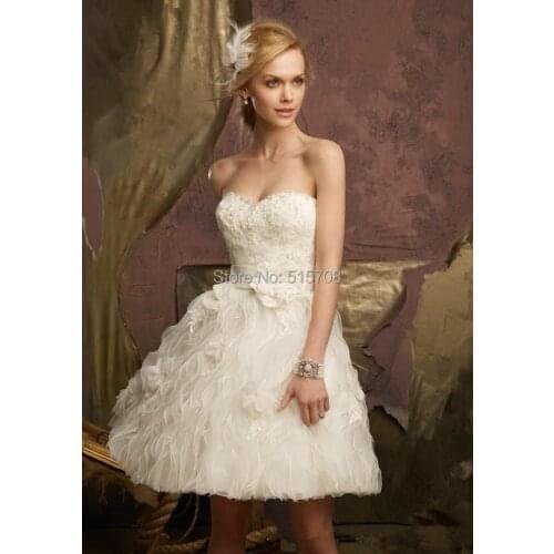 Elegant Charming Short White Wedding Dress Sweetheart Backless Mini Dress Custom Made Handmade Flower Ball Gown Bridal Gown