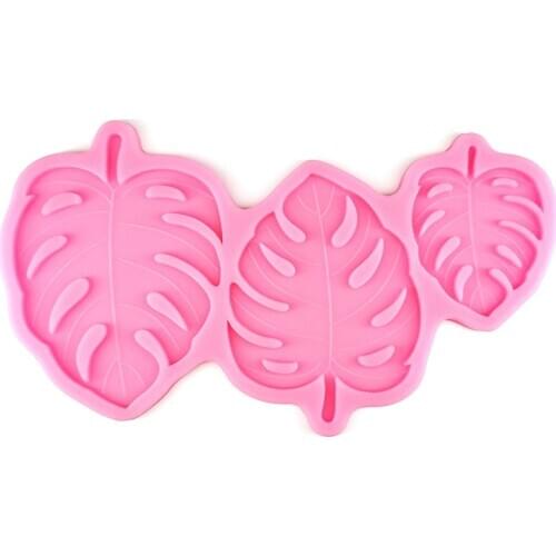 Multi Purpose Pink Kitchen Supplies Reusable Banana Leaf Shaped DIY Baking Tools Doughnut Cookie Model 1Pcs Food Grade Silicone