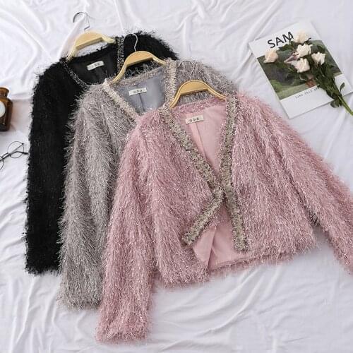 2018 New Autumn Winter Slim Women Short Coats Warm Solid Tassel Jackets Female V-Neck Long Sleeve Outerwear Cardigan Tops AB1226