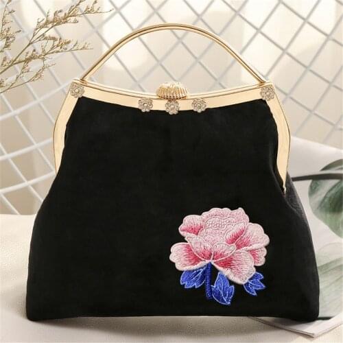 Ursmart 1 Piece High Quality Peony Flower Patch Applique Badge Embroidered Fabric Sticker Clothes Jacket Jeans Garment Patches