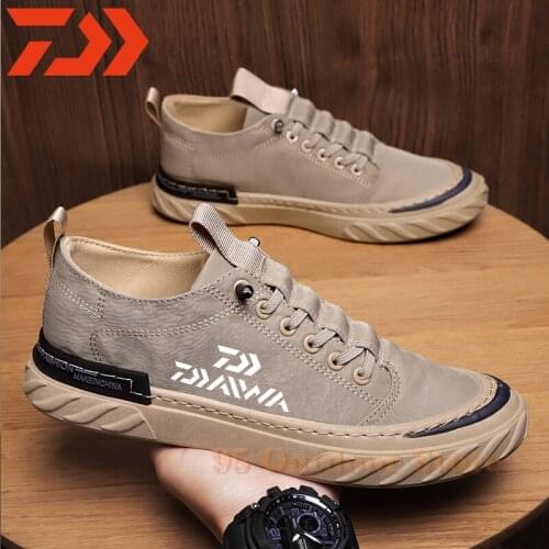 DAIWA Fishing Shoes Mens Outdoor Sports on Foot Wading Shoes Fishing Breathable Shoes Travel Camping Large Size Shoes 39-44