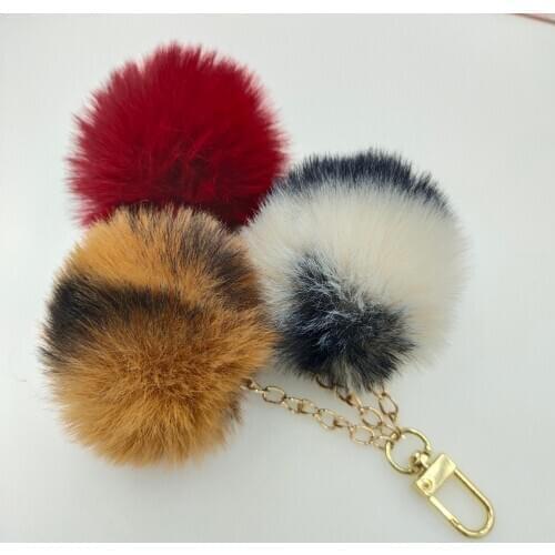 High Quality 3 Colors Bunny Pompons Key Chain Faux Fur Ball Car Keyring Bag Charms Bunch Hair Bulb Key Ring Personality Gifts