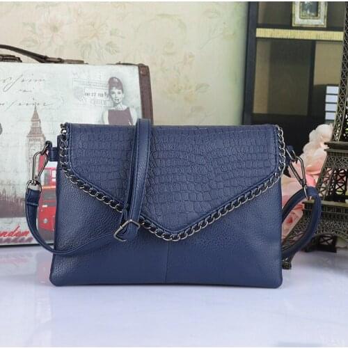 Women Envelope Clutch Casual Stone Pattern Chains Crossbody Bag Black PU Leather Messenger Bag Female Purses