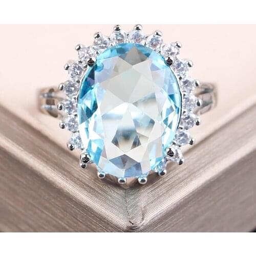 Exquisite Large Sky Blue Zircon Rings For Women Elegant With White Zirconia Wedding Jewelry Rings For Female Wedding Band Gift